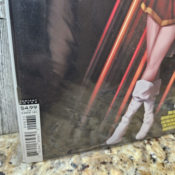 DC Comics DCEASED! Dead Planet #6 Variant Cover Comic Book - Picture 2 of 8